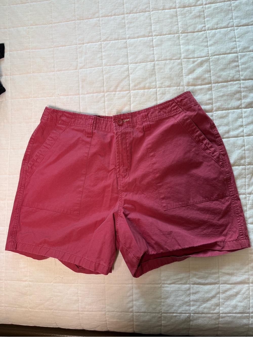 Old Navy Women's 100% cotton Utility Shorts